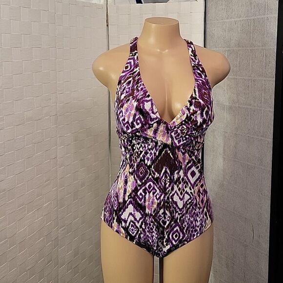BRAND NEW SPEEDO WOMEN"S CRISSCROSS BACK STYLE ONE-PIECE HALTER RUCHED SWIMSUIT - Picture 2 of 13
